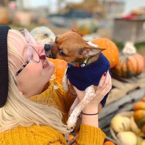 Meet your Posher, Alison